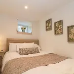 Rose Holiday home *